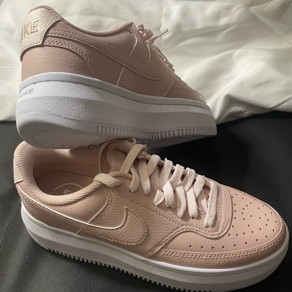Women’s Sale ‼️ $49 Nike Pastel Pink * New - Picture 5 of 9
